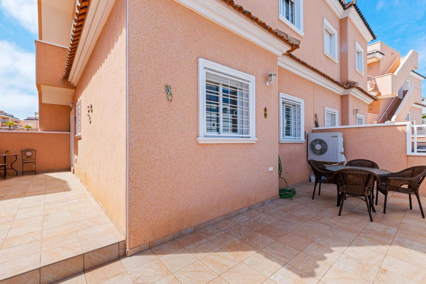 Apartments Punta Prima Indoor & Outdoor Pool Torrevieja Eksteriør billede