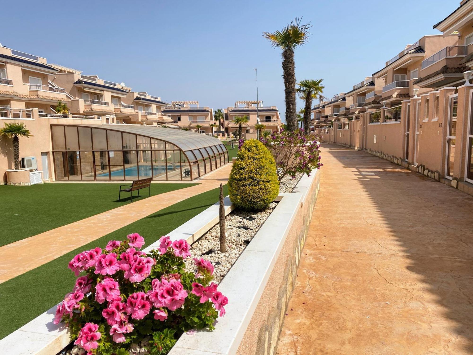 Apartments Punta Prima Indoor & Outdoor Pool Torrevieja Eksteriør billede